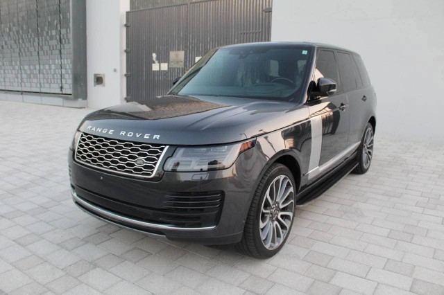 Land Rover رانج فوغ