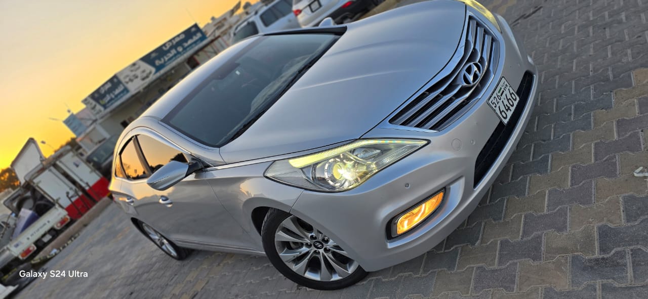 Hyundai Azira - Thumbnail 2
