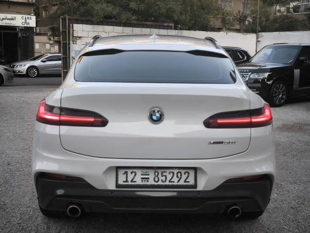 BMW X4 - Thumbnail 3