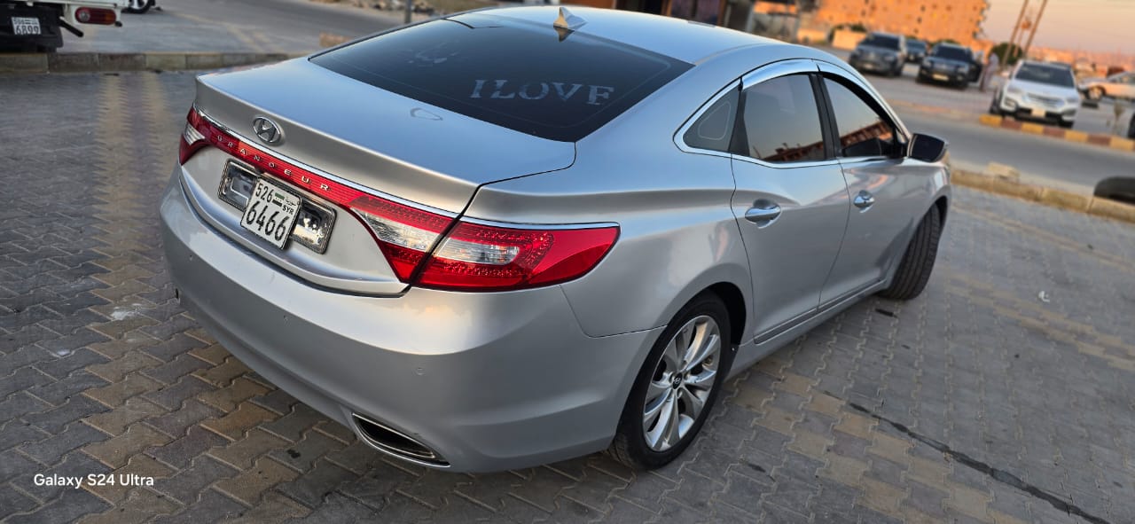 Hyundai Azira - Thumbnail 3